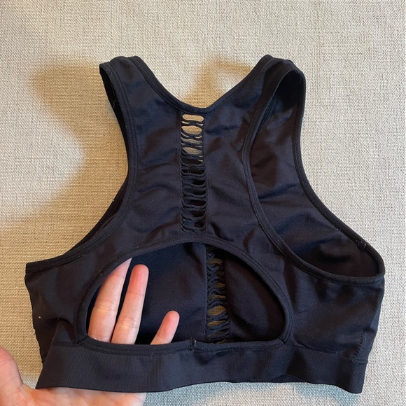 Sports Bra Bundle - Picture 4 of 11